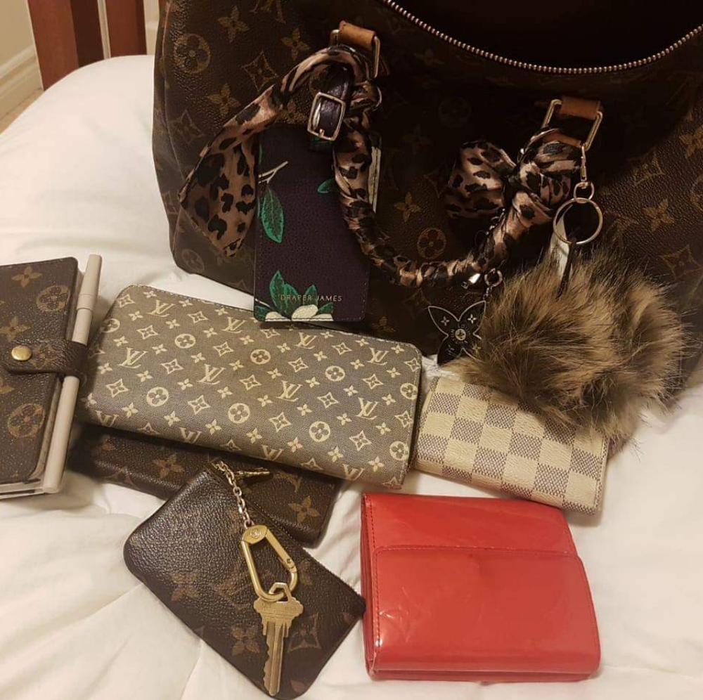 Sold Authentic Louis vuitton key cles - Picture 4 of 4